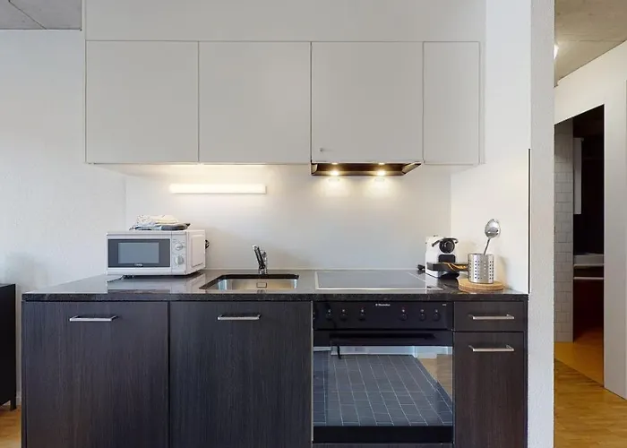 Bright And Luminous 2-bedroom-flat In Downtown Appartement