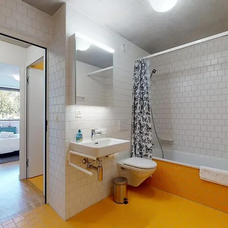 Bright And Luminous 2-bedroom-flat In Downtown شقة